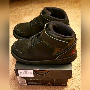 Nike Air Jordan 1 Flight 3 BT black/Gym Red-blac, kids sneakers size 8c with box